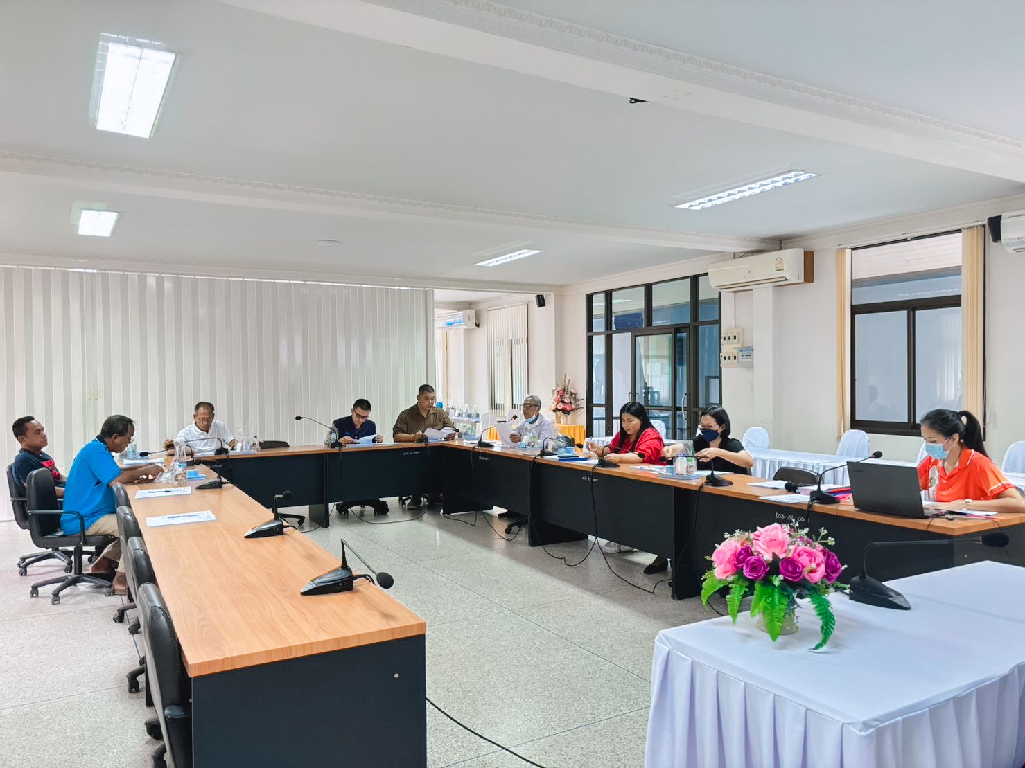 ประชุมคณะกรรมการติดตามและประเมินผลแผนพัฒนาเทศบาลตำบลเวียง