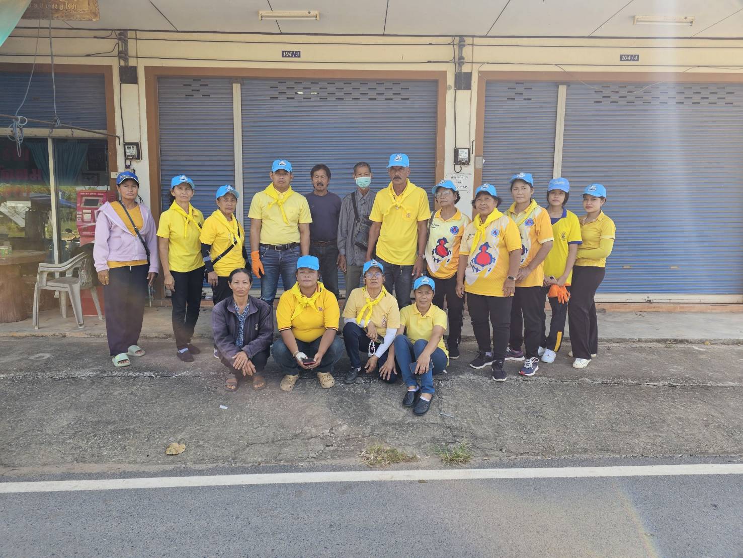 วันที่ 10 ธันวาคม 2567 เทศบาลตำบลเวียงร่วมกับหมู่ที่ 4 บ้านดอนพต ดำเนินกิจกรรมเก็บขยะริมทางบริเวณซอยหมู่บ้านรุ่งเรือง